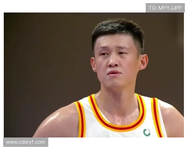 周鹏：从篮球场上的拼搏者到生活中的榜样，激励年轻一代追逐梦想