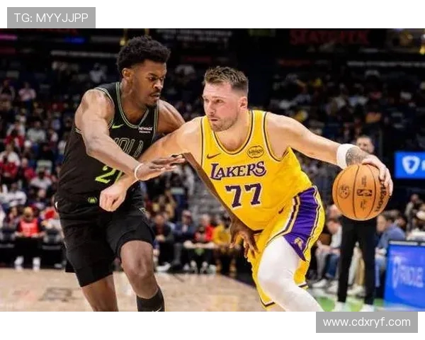 湖人对阵鹈鹕精彩赛事在线直播全程回顾与分析