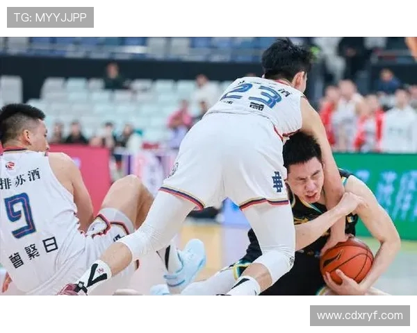 南京乒乓球队荣登全国耐力排行榜首位展现卓越实力与团队精神 南京乒乓球队荣登全国耐力排行榜首位展现卓越实力与团队精神